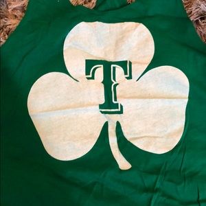 ✨SOLD✨ PINK Victoria’s Secret Tank